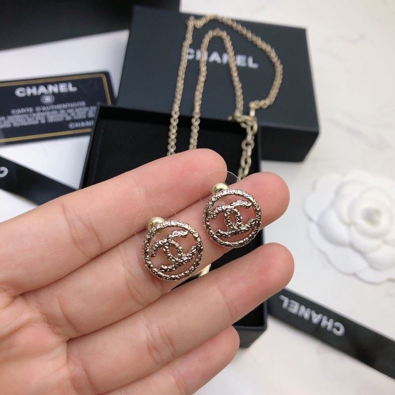 Chanel Necklaces